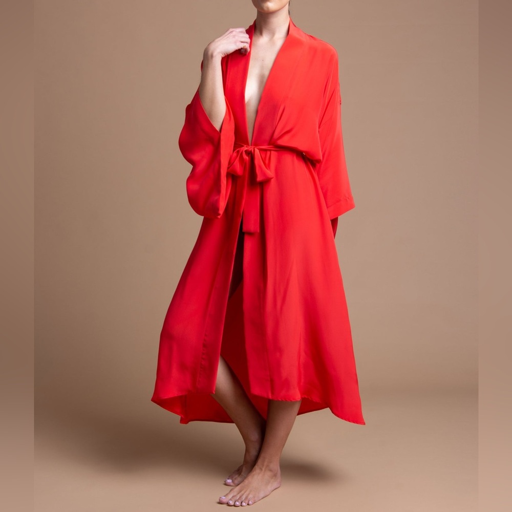 Designer Silk Red Long Kimono Robe NWT 100% Italian Silk One Size Mother’s Day! - Picture 4 of 5
